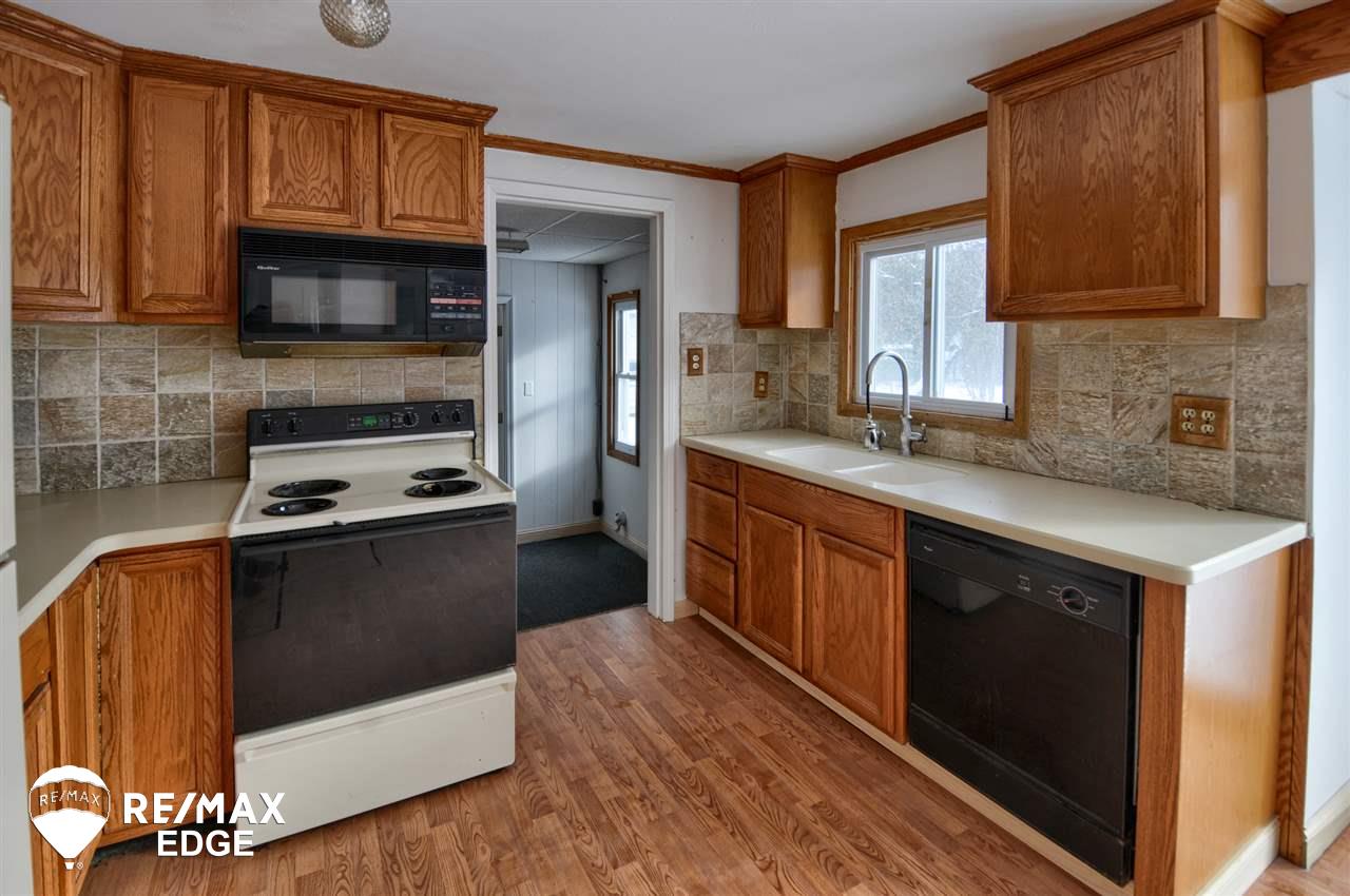 2115 West Frances Road Mount Morris, MI 48458 - Photo 8 of 23 50000007-7.JPG