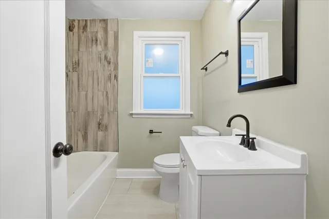 $399,990 | 8011 South Dante Avenue, Chicago, IL 60619