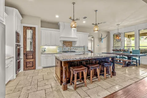 $850,000 | 7756 Bella Milano Drive, Fort Worth, TX 76126