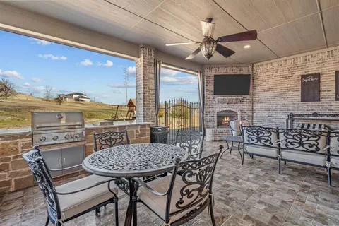 $850,000 | 7756 Bella Milano Drive, Fort Worth, TX 76126