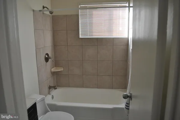 $1,300 | 301 Anacostia Road Southeast, Unit 2 BEDROOM, Washington, DC 20019