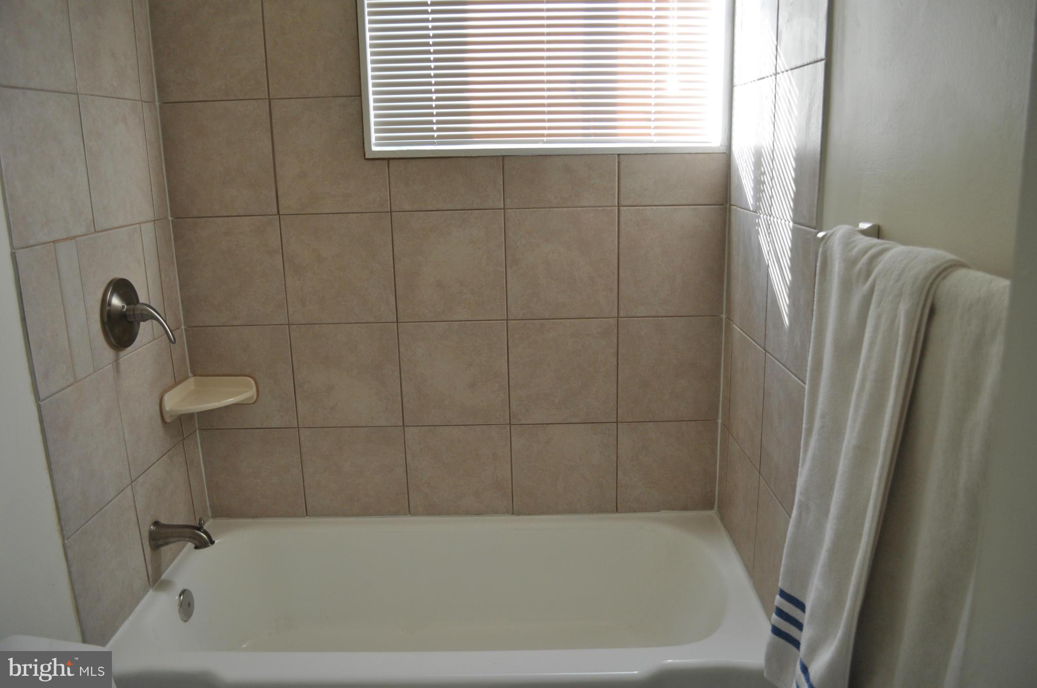 301 Anacostia Road Southeast, Unit 2 BEDROOM Washington, DC 20019 - Photo 6 of 19 Bath