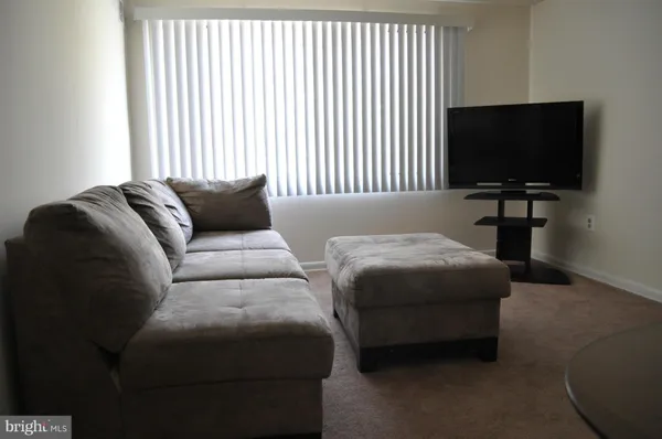 $1,300 | 301 Anacostia Road Southeast, Unit 2 BEDROOM, Washington, DC 20019