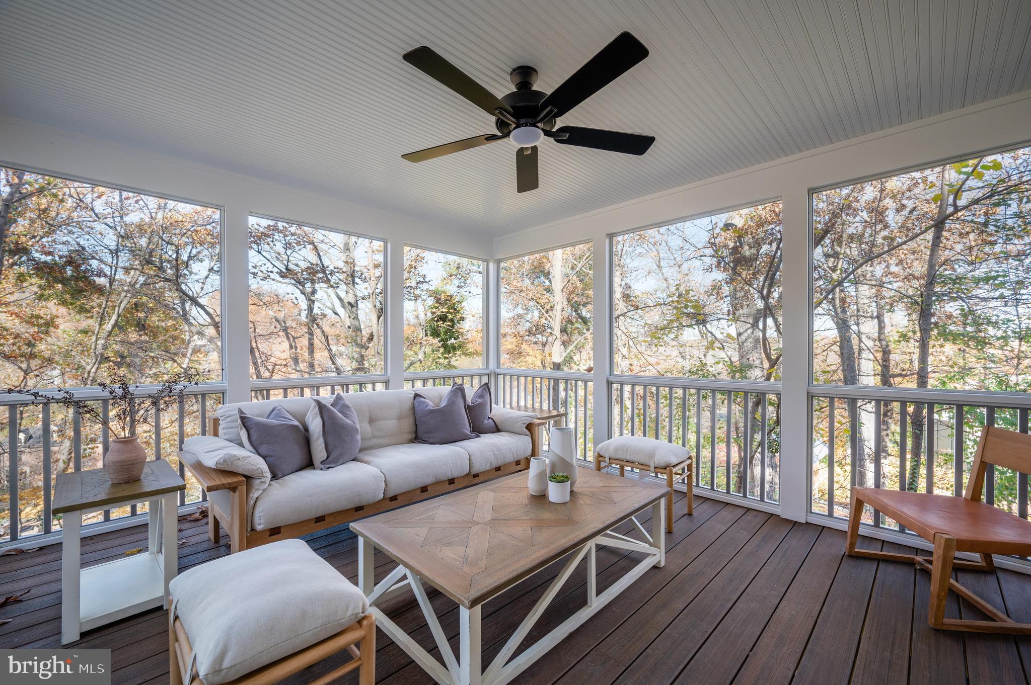 304 Lee Circle Alexandria, VA 22305 - Photo 22 of 62 Screened Porch