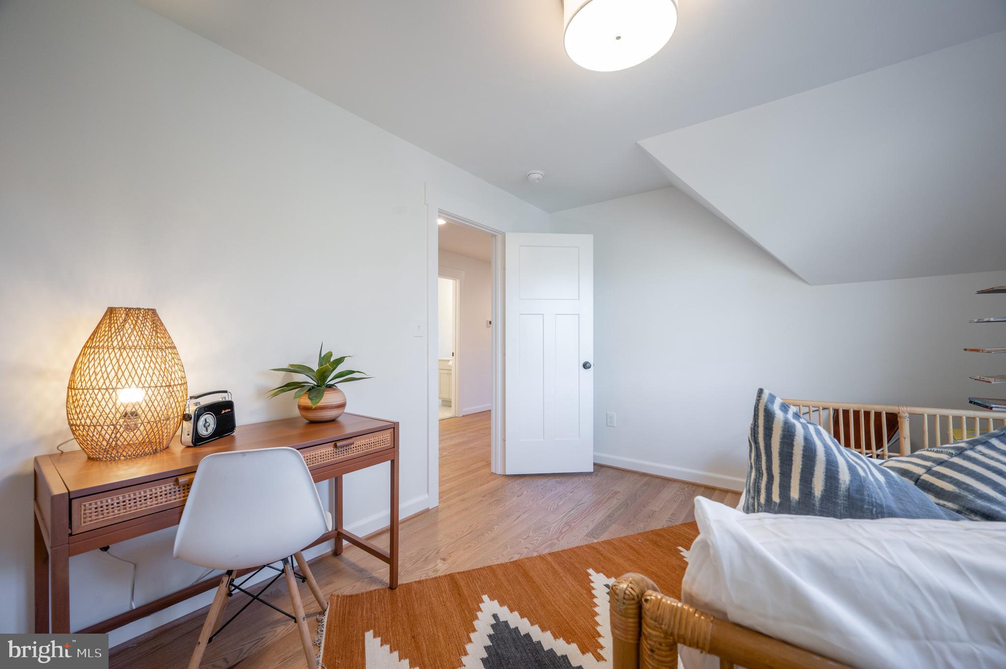 304 Lee Circle Alexandria, VA 22305 - Photo 35 of 62 Bedroom