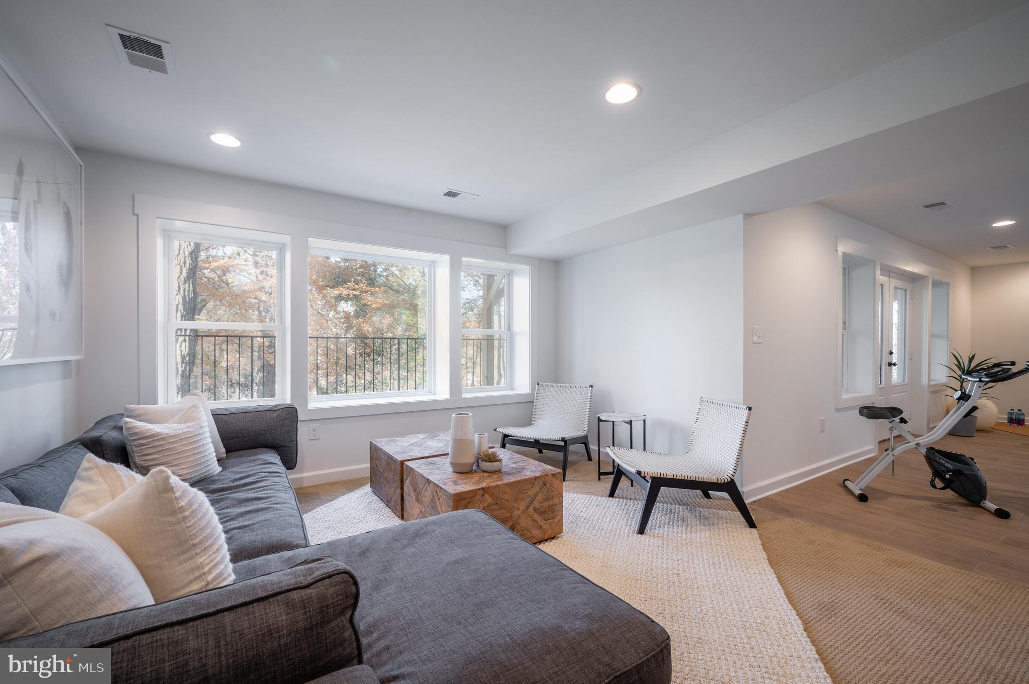 304 Lee Circle Alexandria, VA 22305 - Photo 54 of 62 Recreation Room