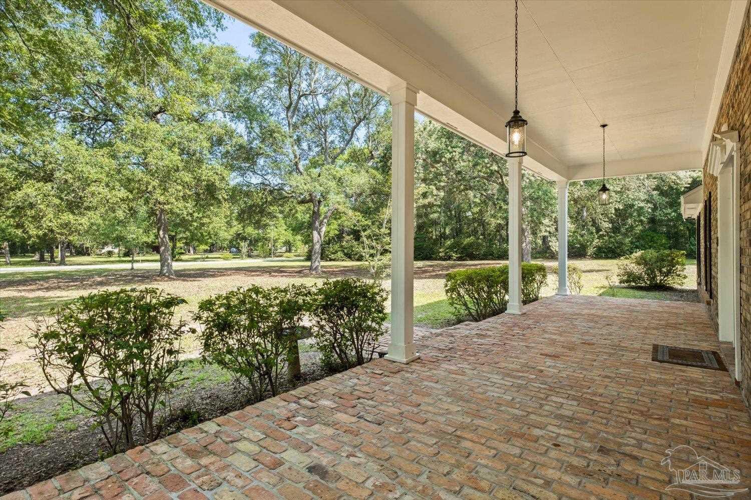 5774 Windham Road Milton, FL 32570 - Photo 4 of 48