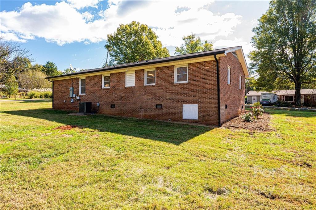 1967 Prestige Heights Drive Conover, NC 28613 - Photo 9 of 26 Gallery Image 9