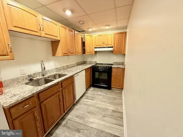 $994,000 | 145 Spring Valley Road, Reading, PA 19605