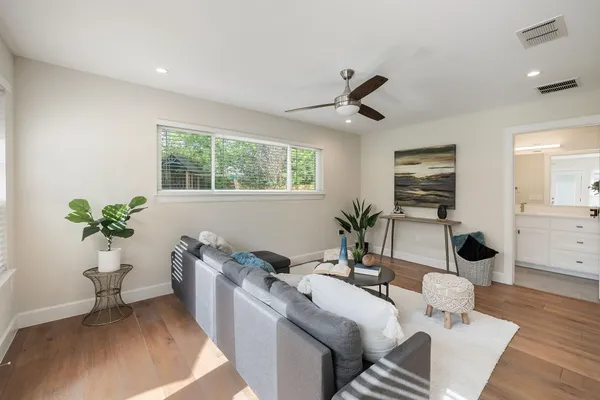 $799,000 | 1711 Belford Drive, Austin, TX 78757