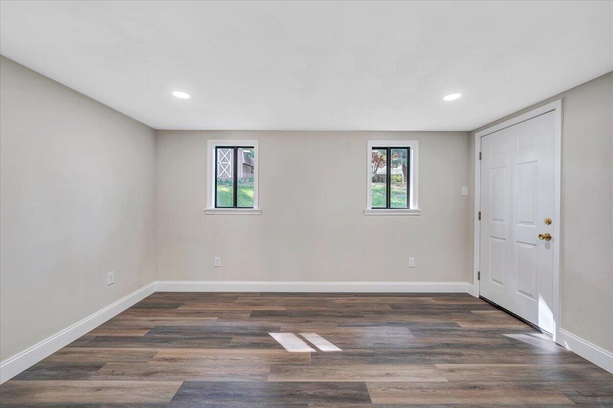 2159 Beavers Lane Vinton, VA 24179 - Photo 15 of 45 a view of room with wooden floor and window