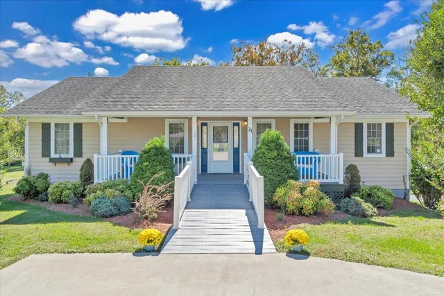 a view of a yard with mountain view