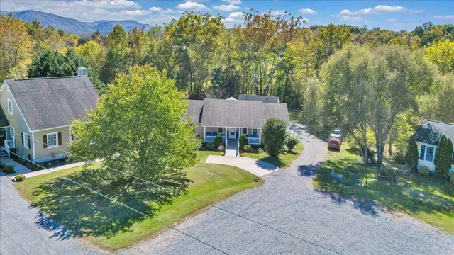 $475,000 | 21 Wing Walker Way, Buena Vista, VA 24416