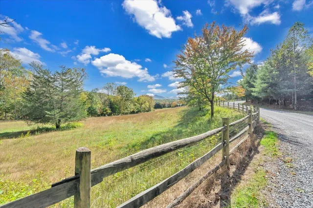 $475,000 | 21 Wing Walker Way, Buena Vista, VA 24416