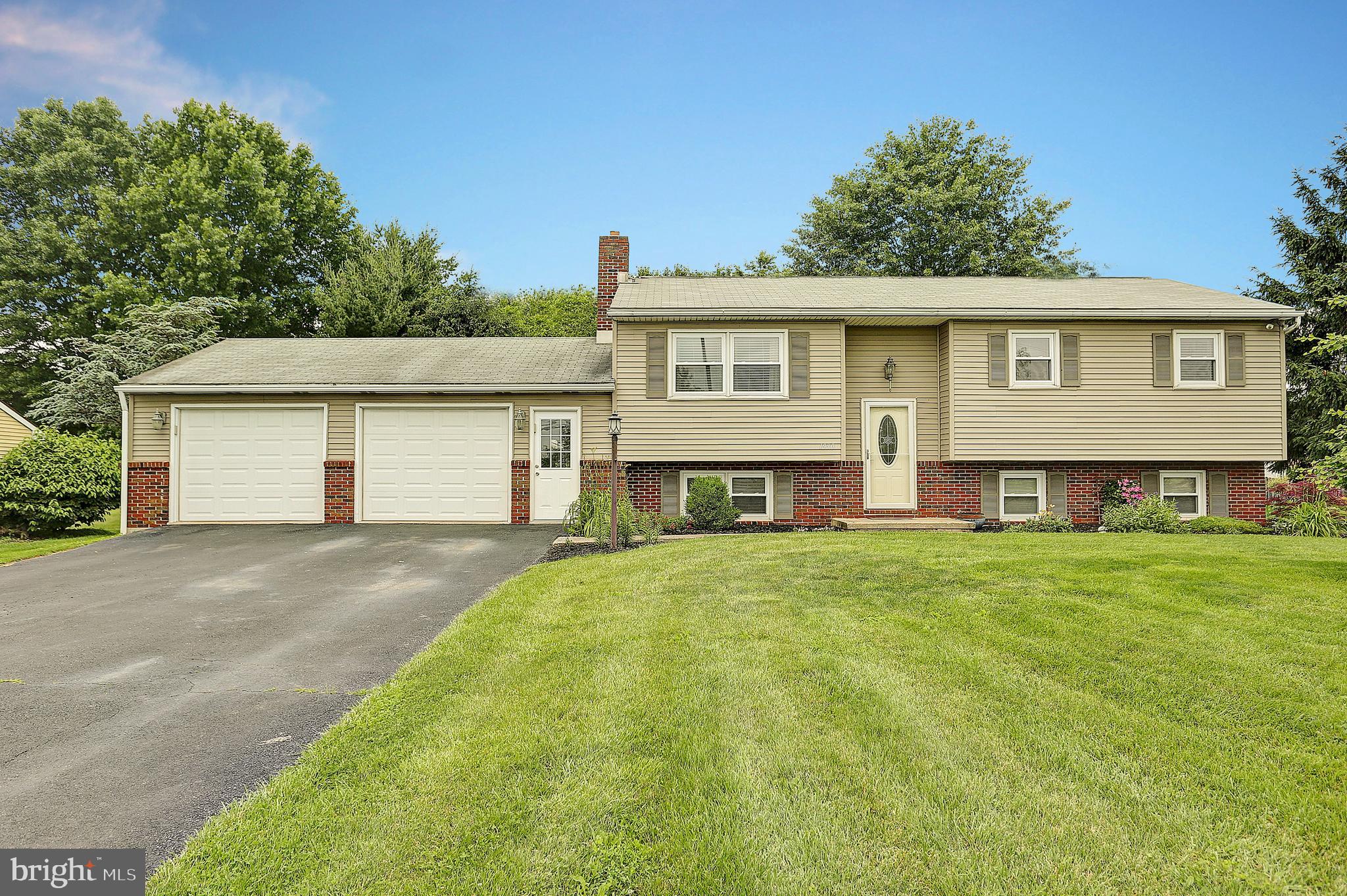 1930 Valley Road Etters, PA 17319 - Photo 1 of 25 Gallery Image 1