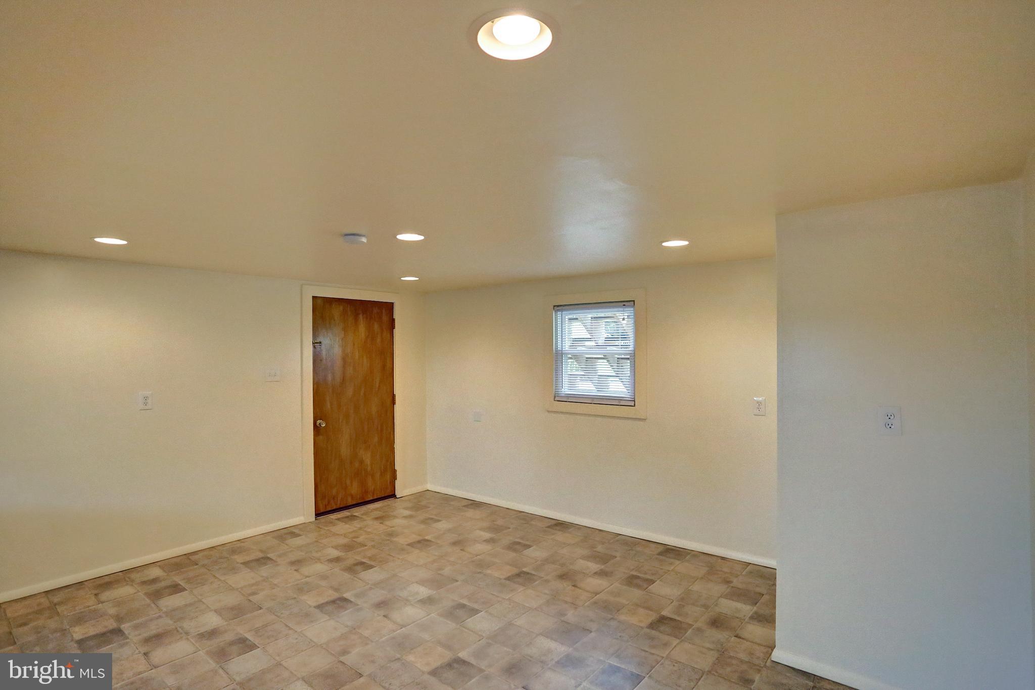 1930 Valley Road Etters, PA 17319 - Photo 15 of 25 Gallery Image 15