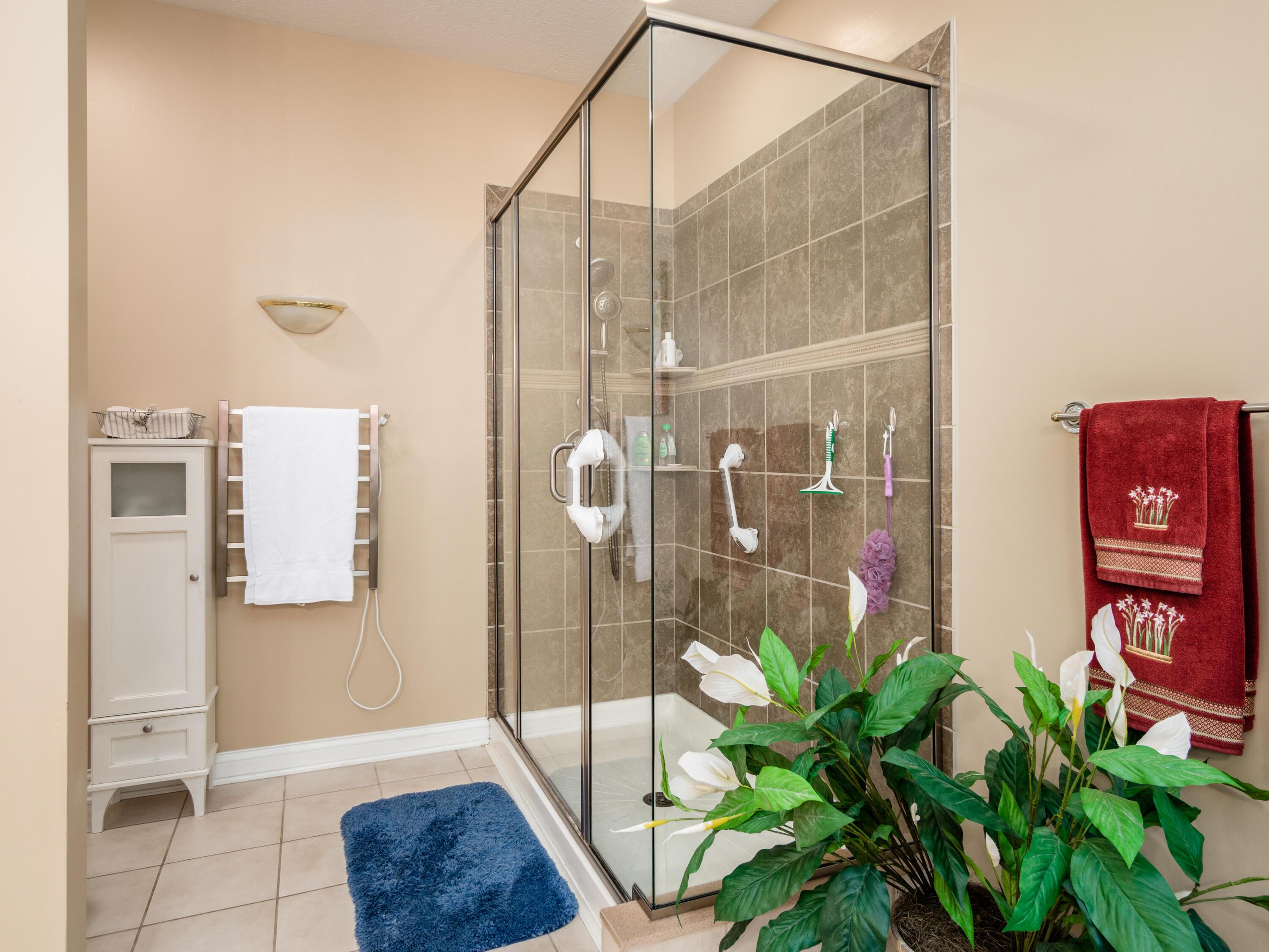 12344 Gorsuch Road Galena, OH 43021 - Photo 31 of 47 Shower