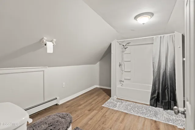 $284,900 | 12 Arcadia Court, Colonie, NY 12205