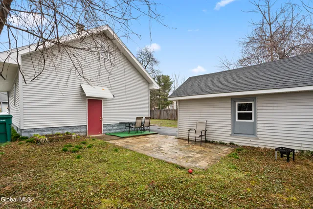 $284,900 | 12 Arcadia Court, Colonie, NY 12205