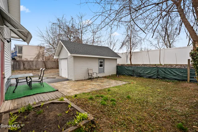 $284,900 | 12 Arcadia Court, Colonie, NY 12205