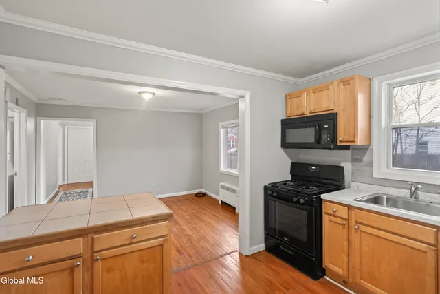 $284,900 | 12 Arcadia Court, Colonie, NY 12205