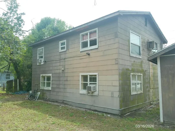 $1,200 | 808 South Central Avenue, Lakeland, FL 33815