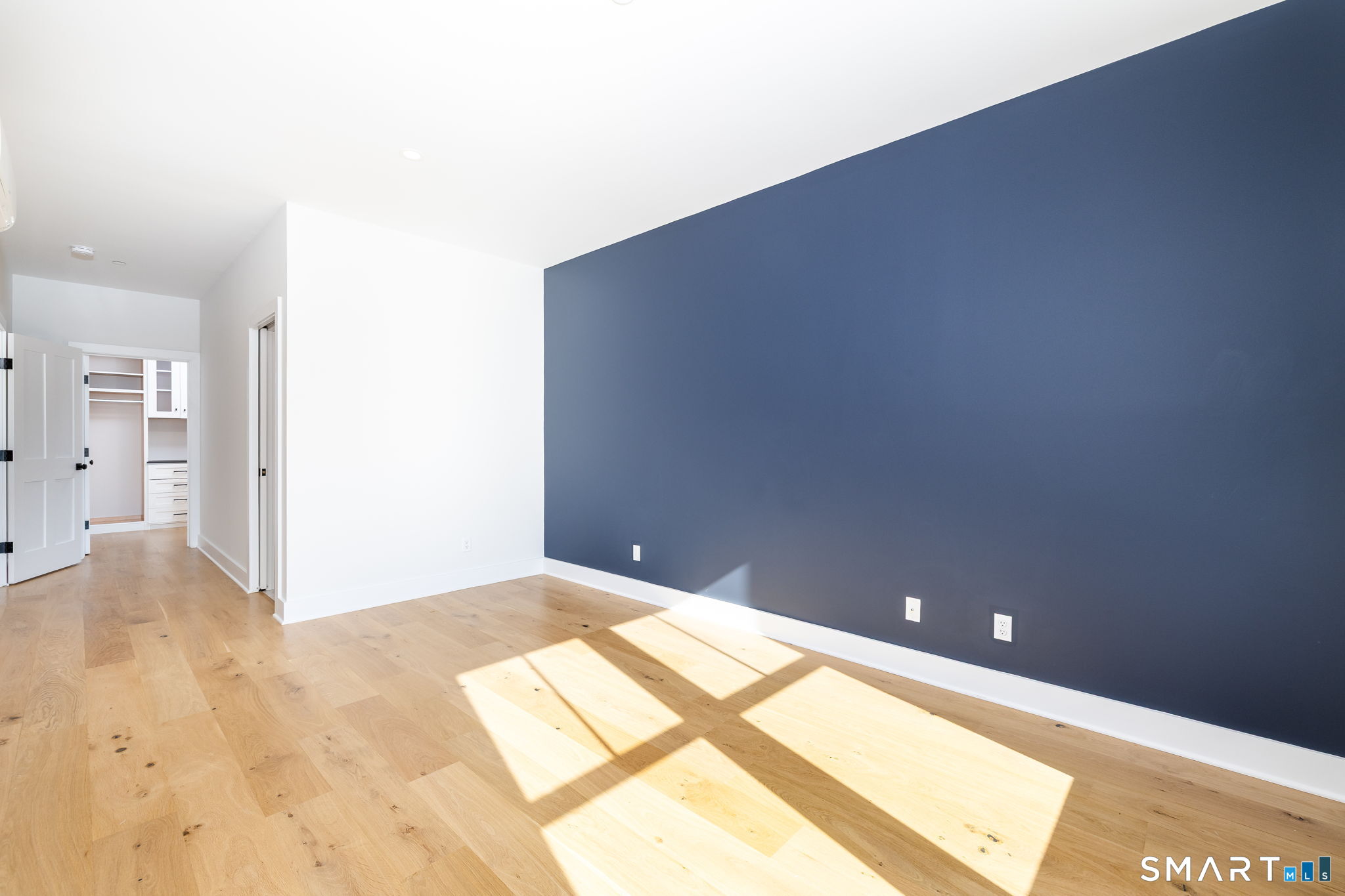 185 Main Street, Unit 305 East Lyme, CT 06357 - Photo 21 of 40