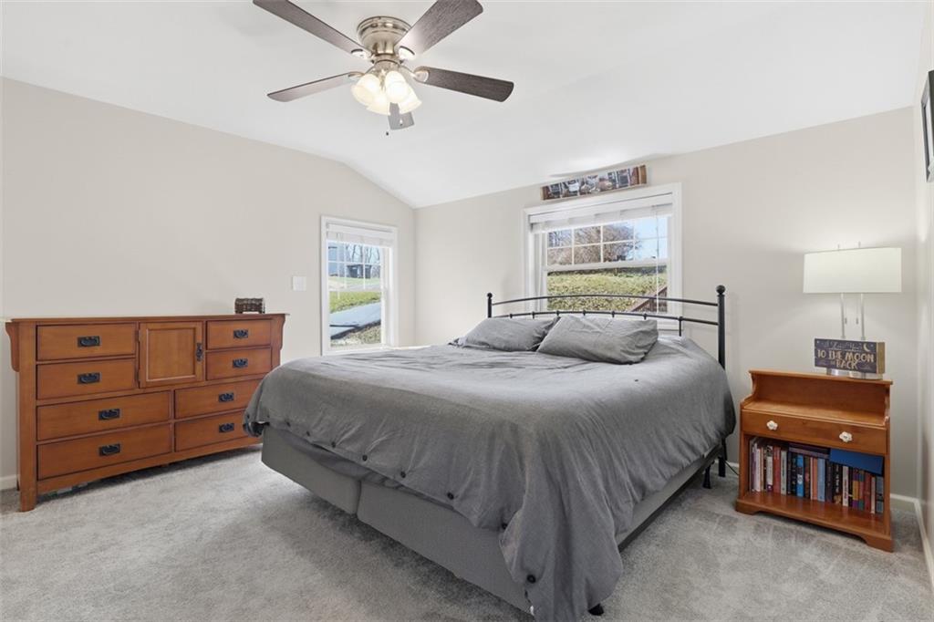 181 Foxwood Road Coraopolis, PA 15108 - Photo 14 of 48