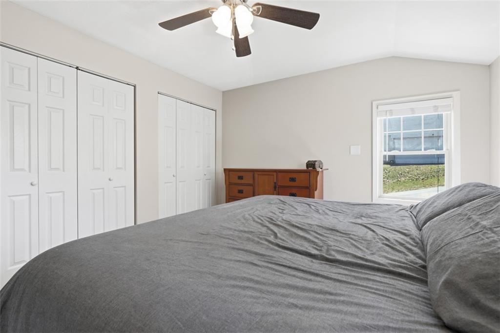 181 Foxwood Road Coraopolis, PA 15108 - Photo 15 of 48