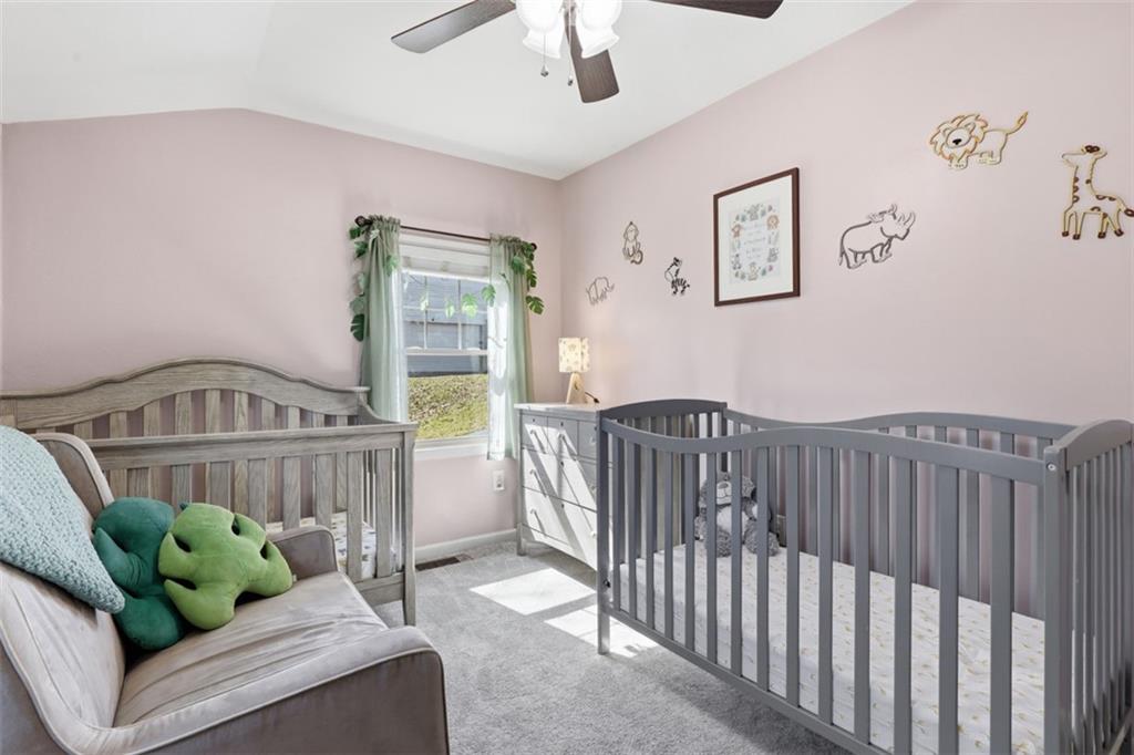 181 Foxwood Road Coraopolis, PA 15108 - Photo 19 of 48