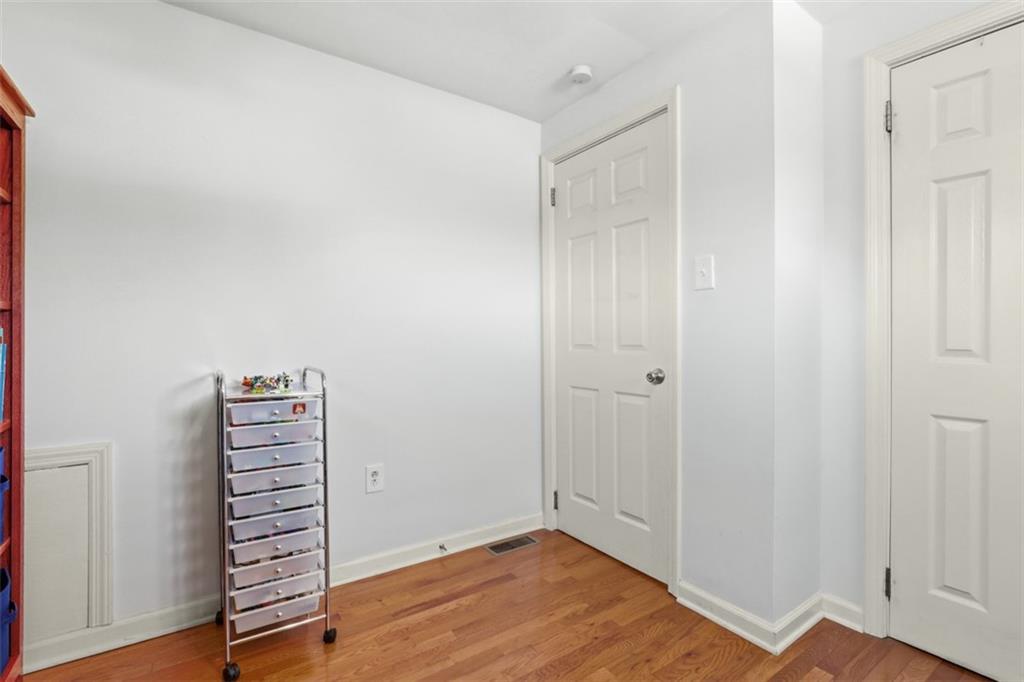 181 Foxwood Road Coraopolis, PA 15108 - Photo 25 of 48