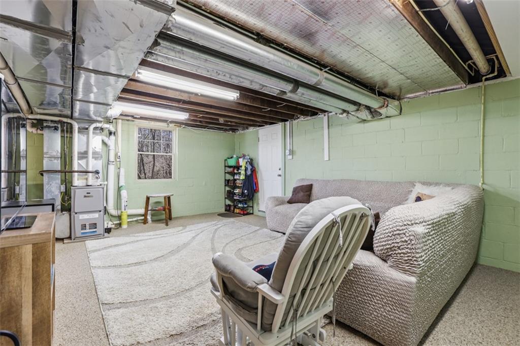 181 Foxwood Road Coraopolis, PA 15108 - Photo 27 of 48