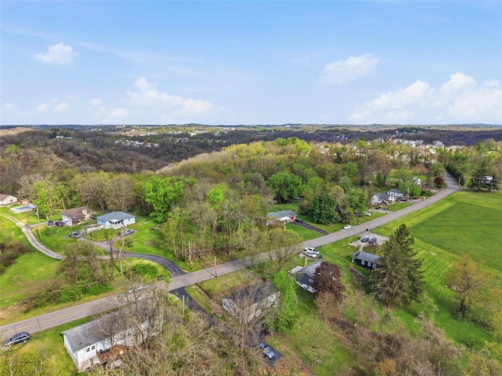 181 Foxwood Road Coraopolis, PA 15108 - Photo 43 of 48