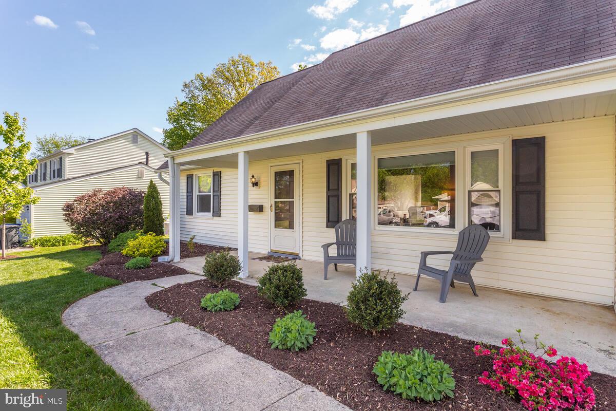 4517 Rising Lane Bowie, MD 20715 - Photo 4 of 45 Gallery Image 4