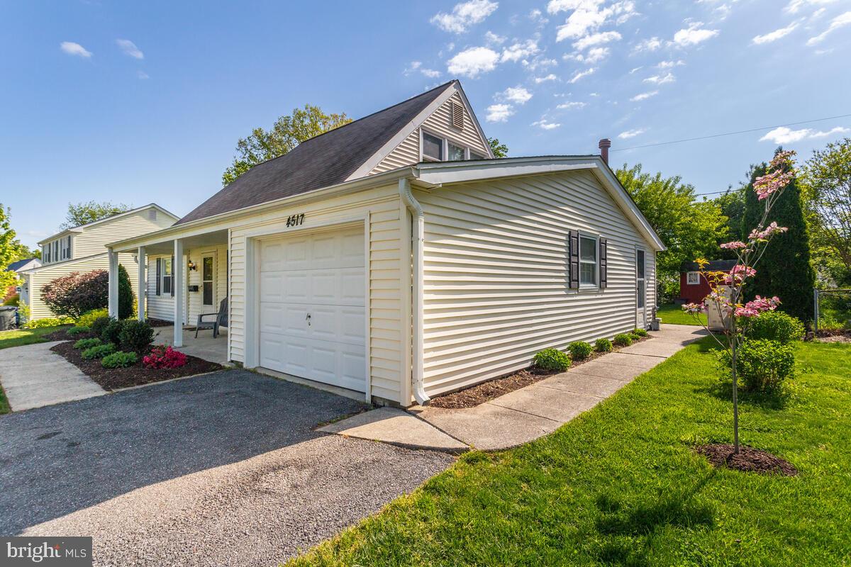4517 Rising Lane Bowie, MD 20715 - Photo 5 of 45 Gallery Image 5