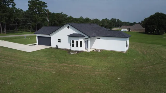 $2,900 | 2529 Farm To Market Road 356, Trinity, TX 75862