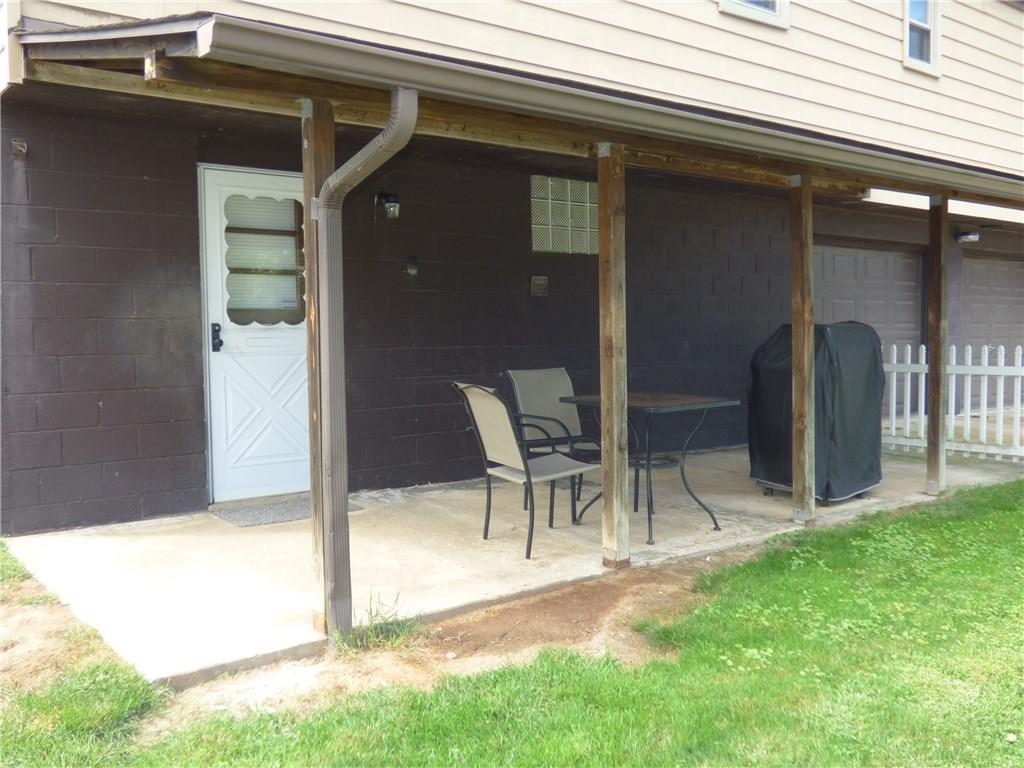 237 Perry Street Pittsburgh, PA 15239 - Photo 24 of 25 Covered Patio