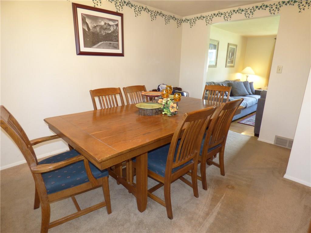 237 Perry Street Pittsburgh, PA 15239 - Photo 5 of 25 Dining Room