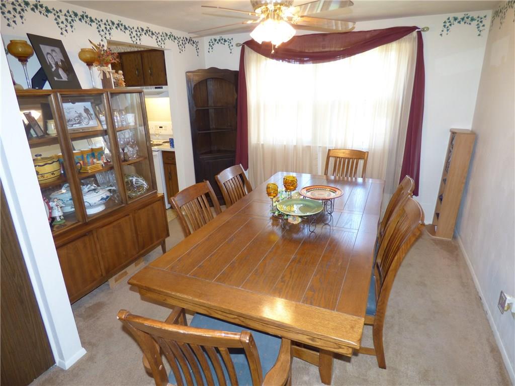 237 Perry Street Pittsburgh, PA 15239 - Photo 6 of 25 Dining Room