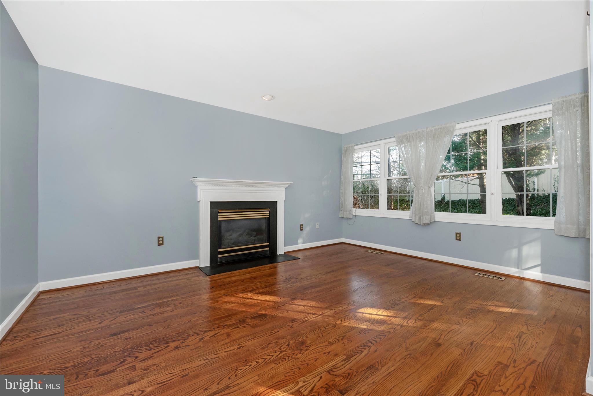 818 Dunbrooke Court Frederick, MD 21701 - Photo 24 of 71 Family Room