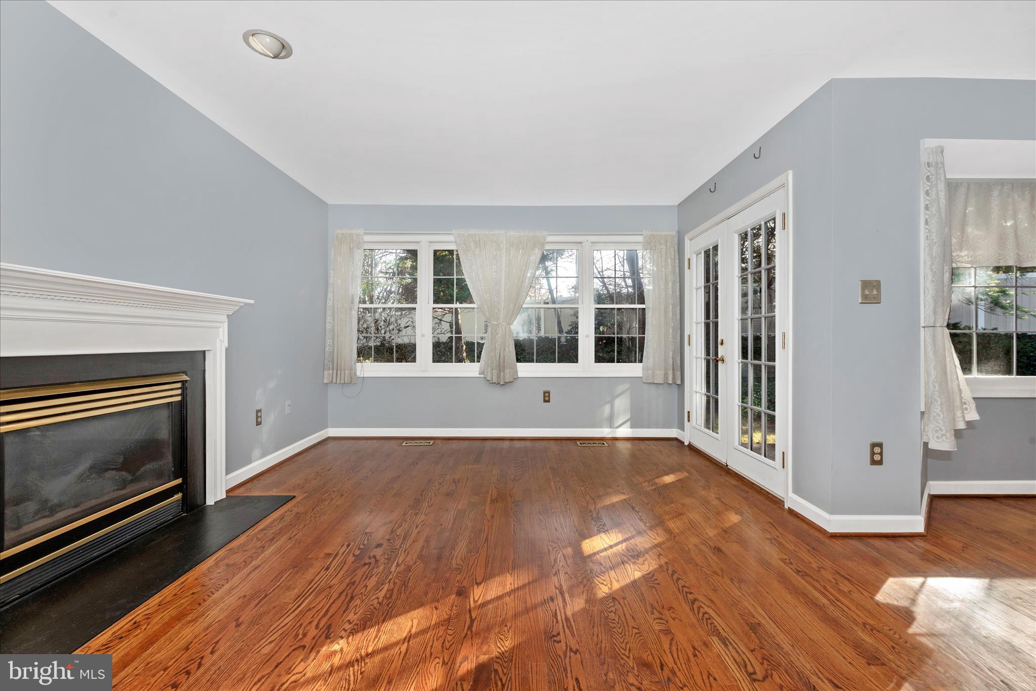 818 Dunbrooke Court Frederick, MD 21701 - Photo 25 of 71 Family Room