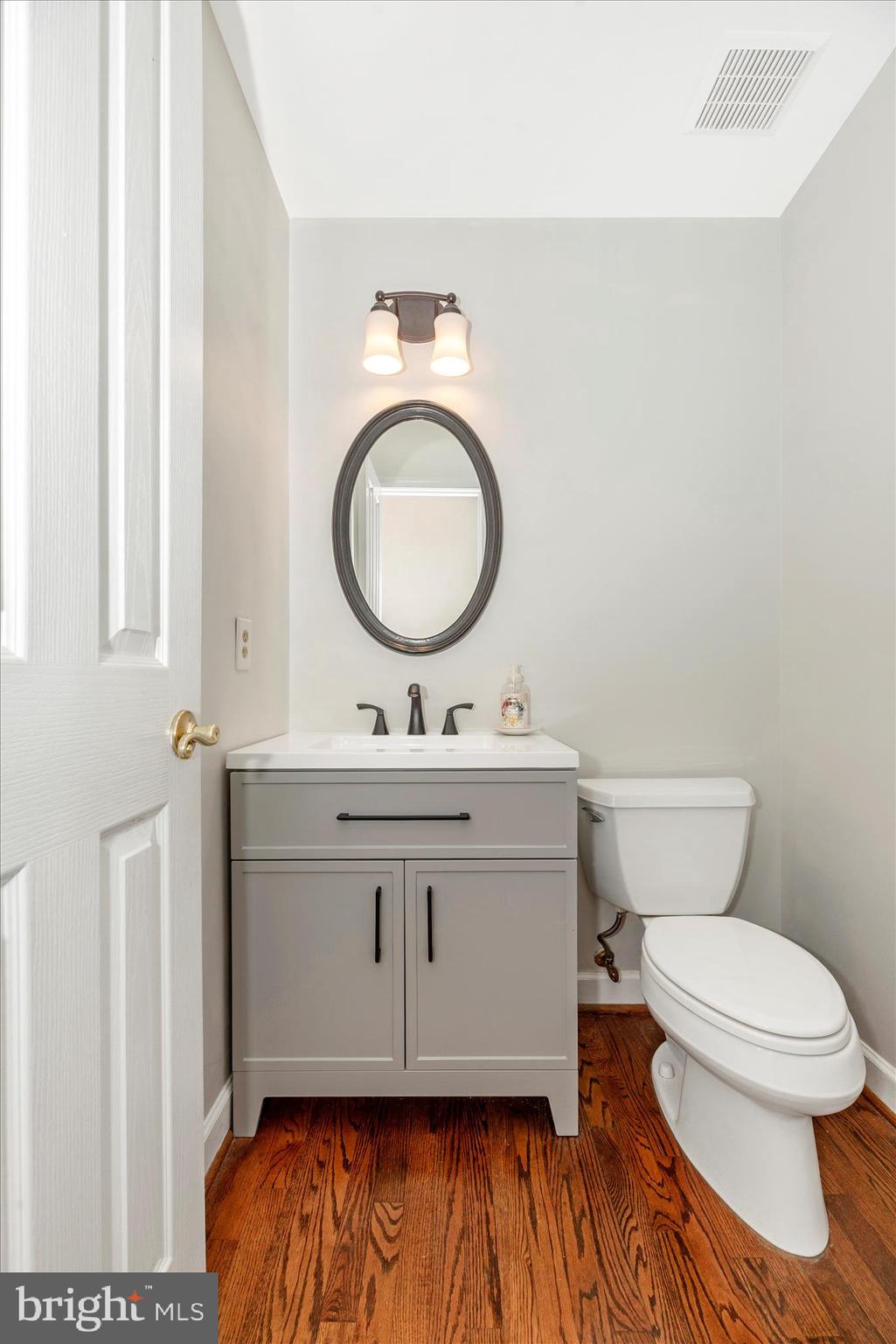 818 Dunbrooke Court Frederick, MD 21701 - Photo 28 of 71 Powder Room