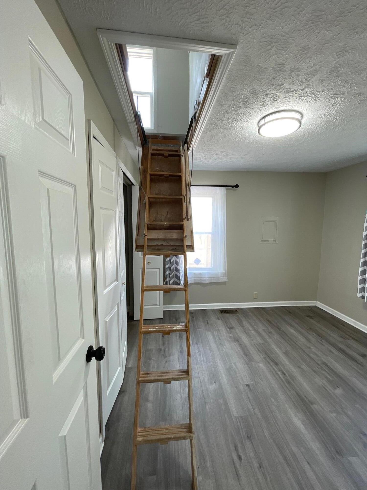 5138 Hughes Road Lansing, MI 48911 - Photo 26 of 32 70613222053__BFE7FA32-6CC2-4041-8F86-54C