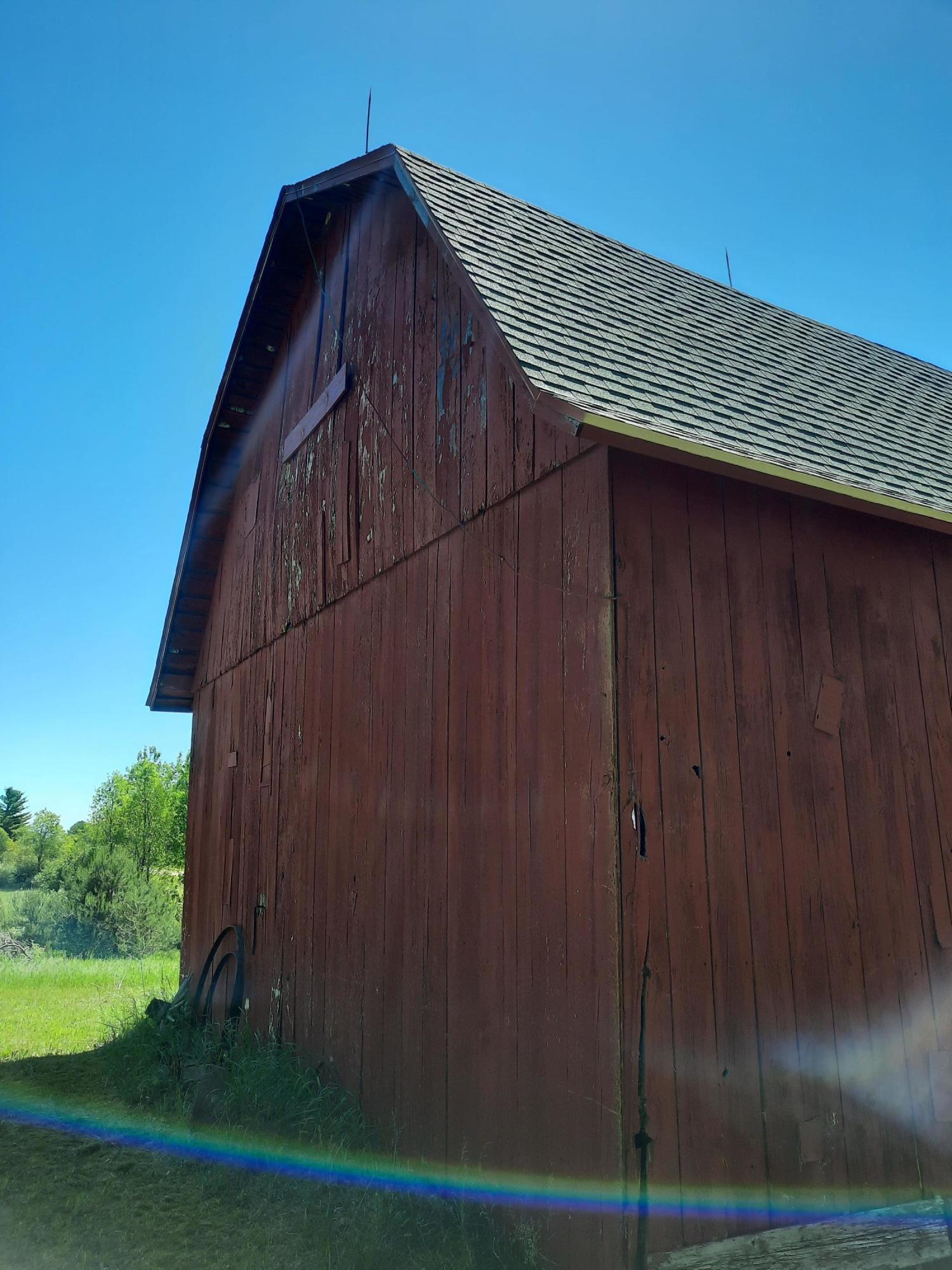 6086 Kerry Road Manistee, MI 49660 - Photo 34 of 48 Big Barn