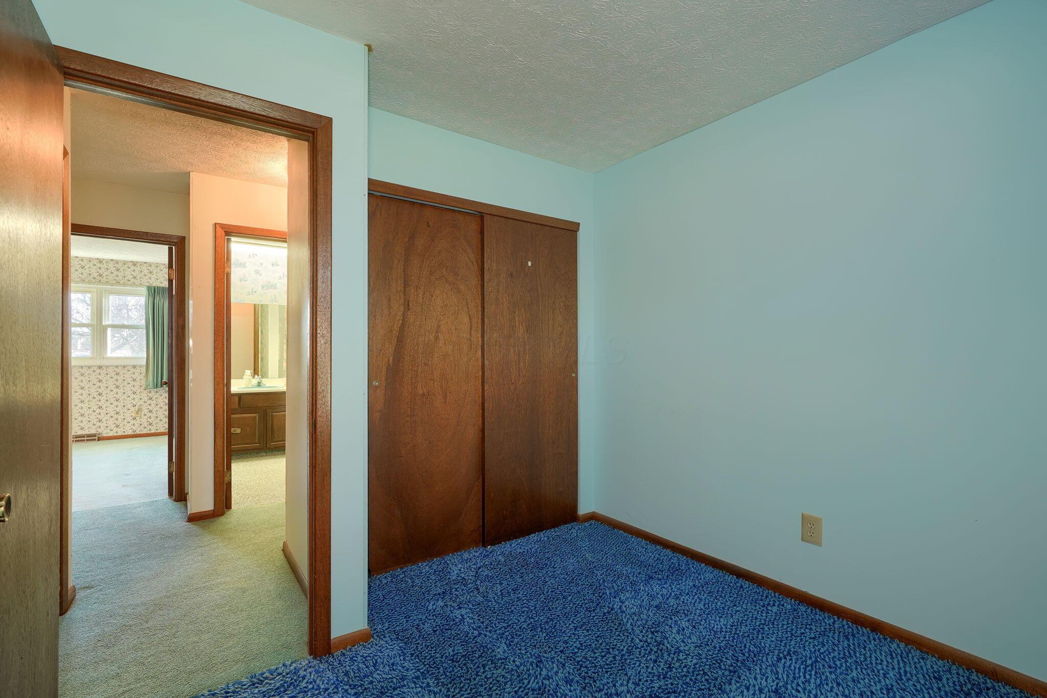 722 Amity Road Galloway, OH 43119 - Photo 27 of 61 722 Amity Rd (30)