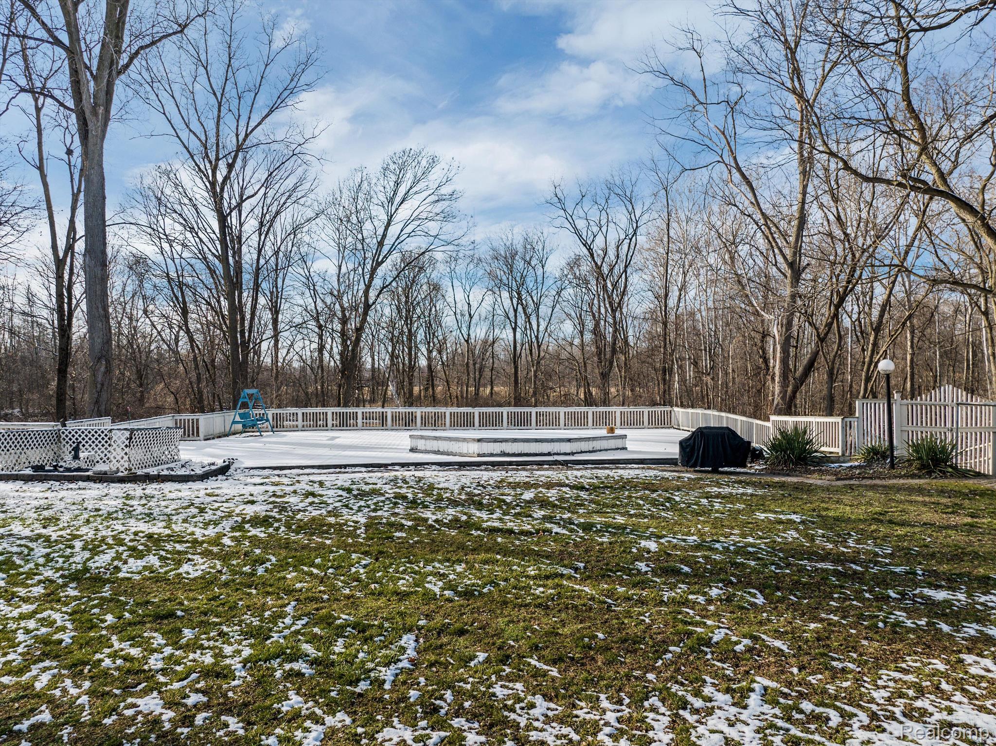 41645 Little Road Clinton Township, MI 48036 - Photo 39 of 49