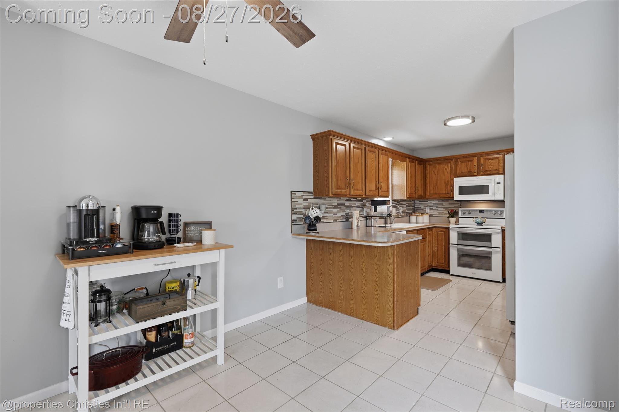 Kitchen with eating area_19_8104 flintlock rd-19.jpg