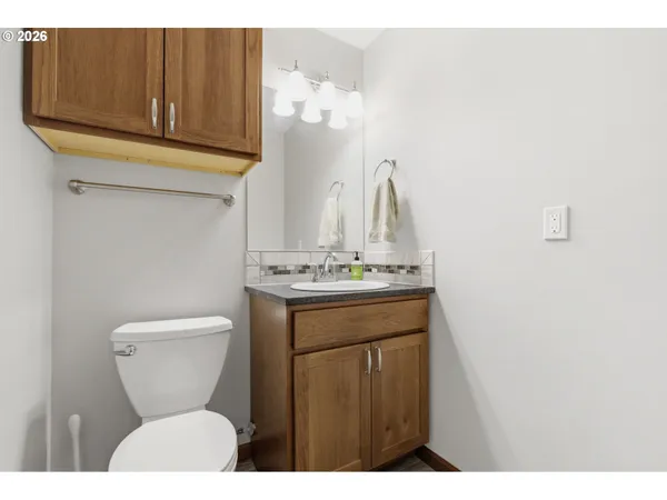 $509,000 | 1704 Oakwood Drive, The Dalles, OR 97058