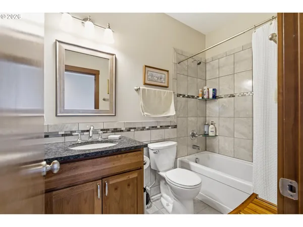 $509,000 | 1704 Oakwood Drive, The Dalles, OR 97058