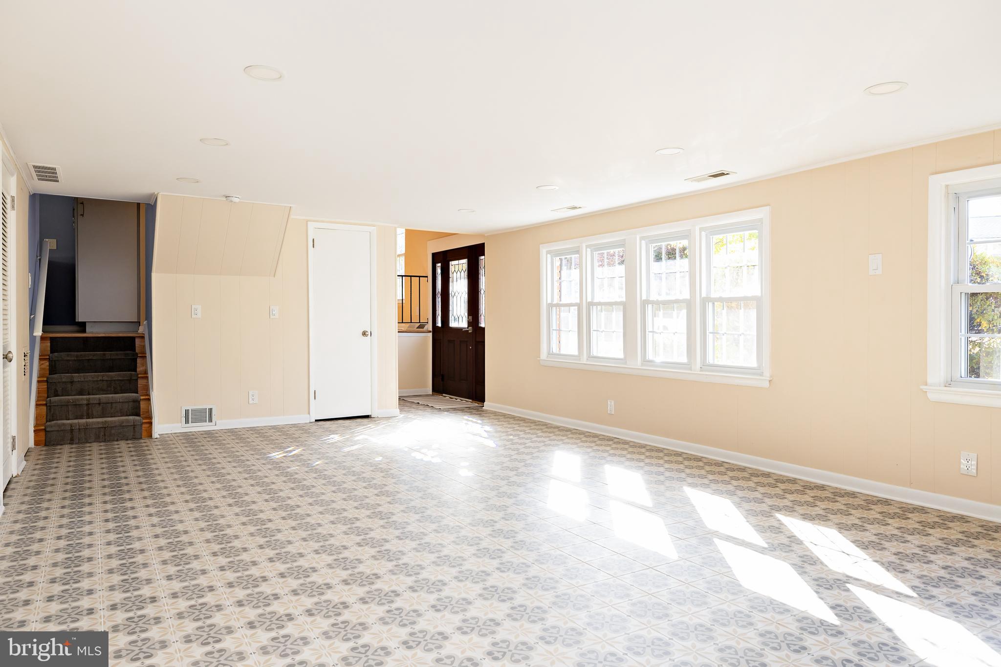 111 Round Hill Road Voorhees, NJ 08043 - Photo 23 of 50 Gallery Image 23